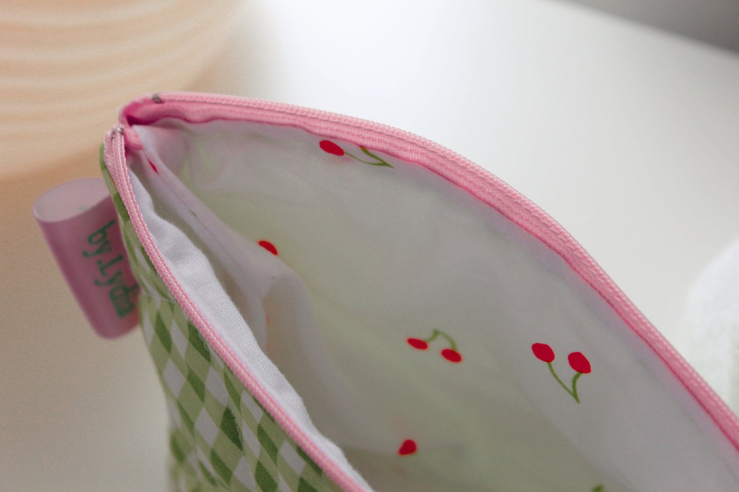 Standing Pouch - Green Gingham