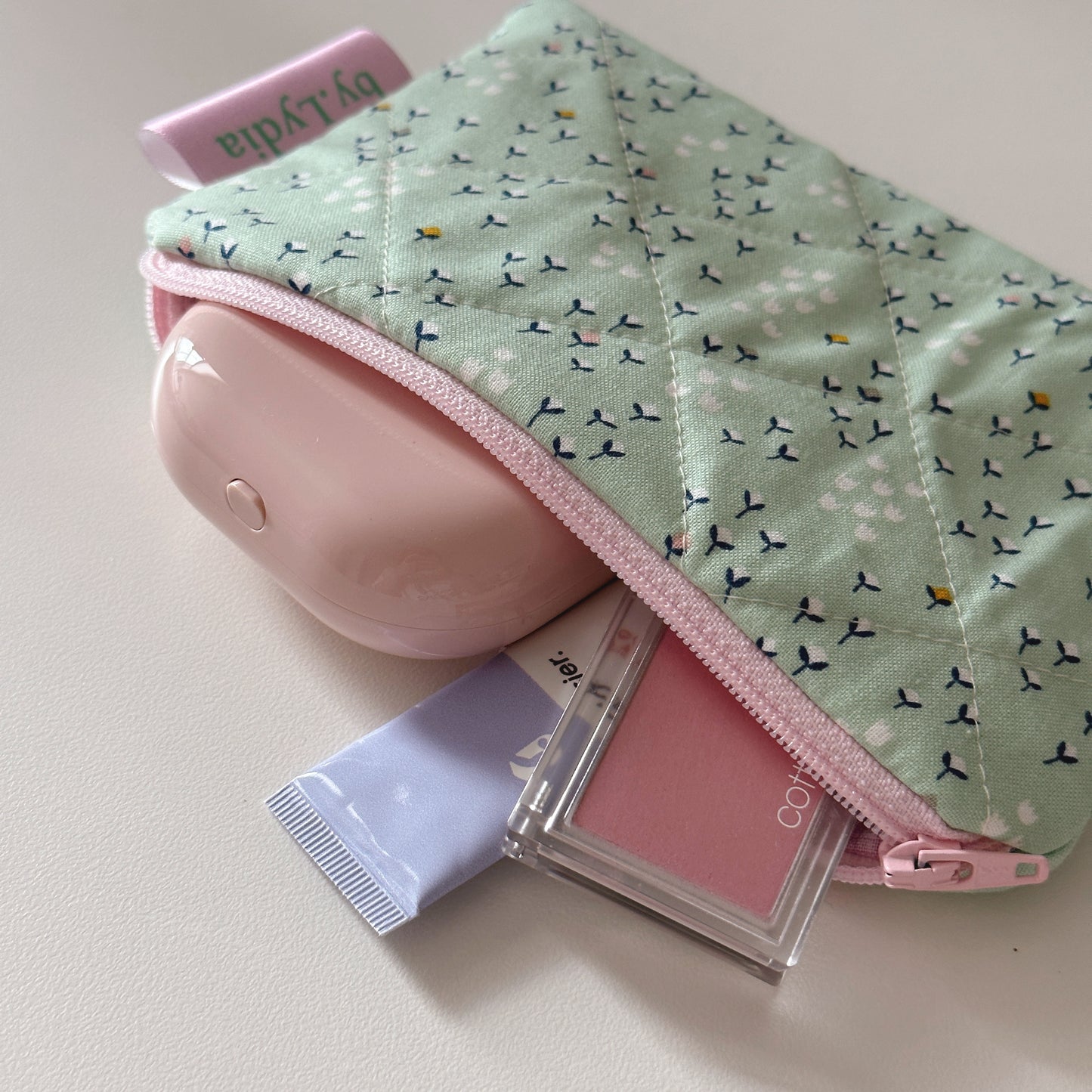 Small Flat Pouch - Mint Field