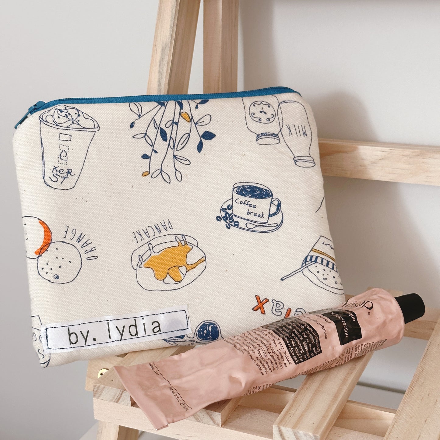 Small Flat Pouch - Morning Cafe