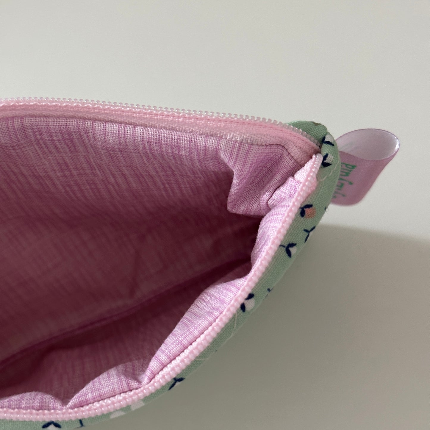 Small Flat Pouch - Mint Field