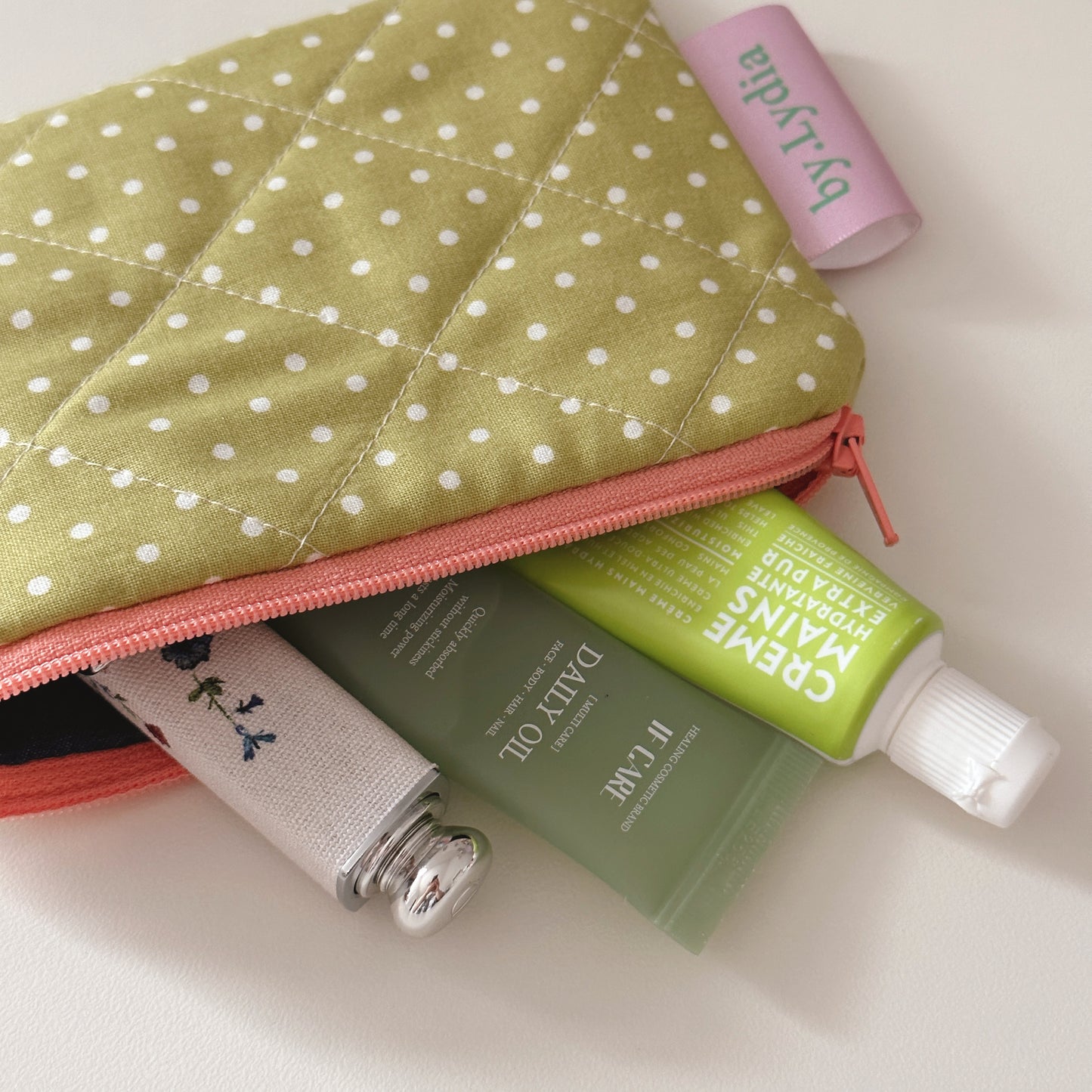 Small Flat Pouch - Matcha Polka