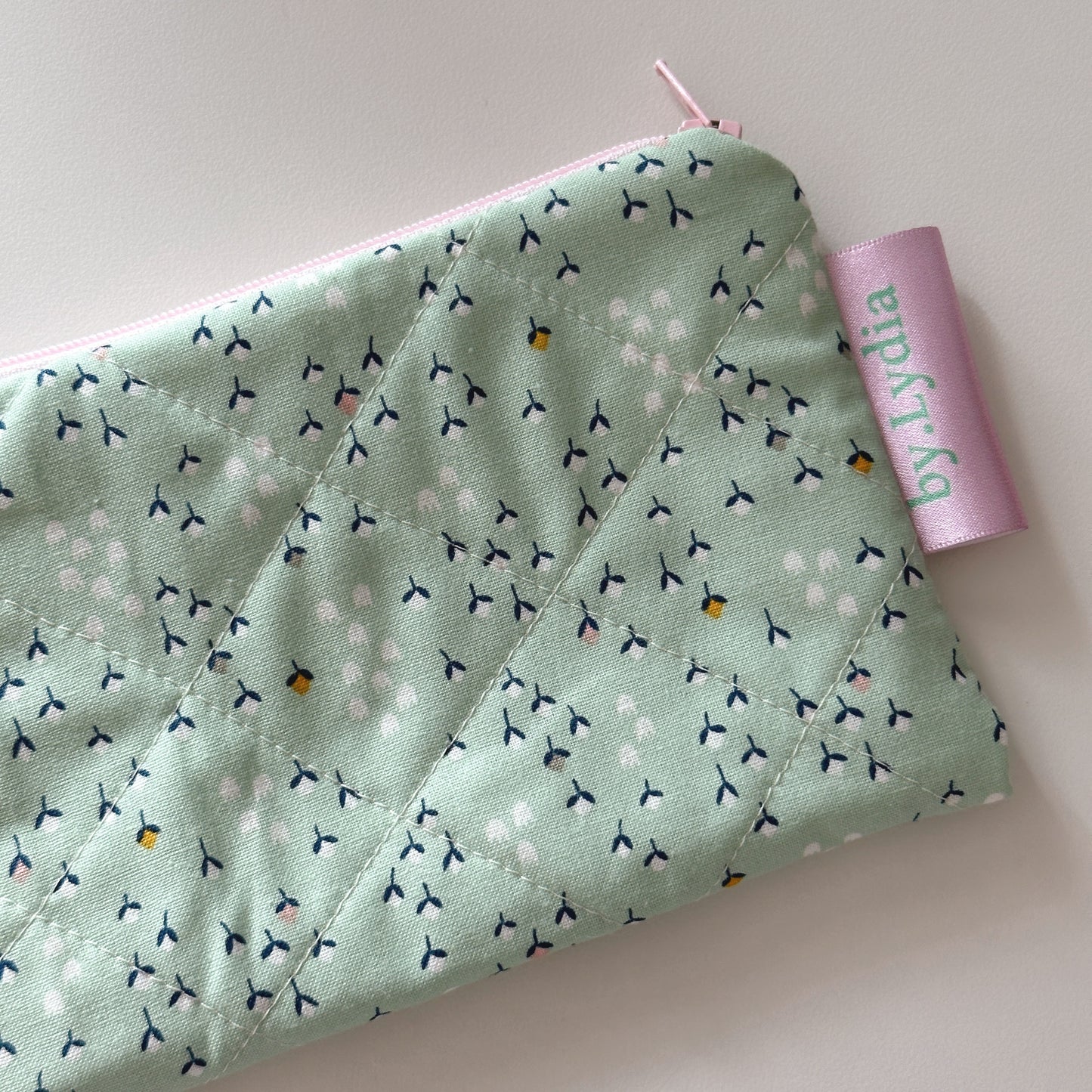 Small Flat Pouch - Mint Field