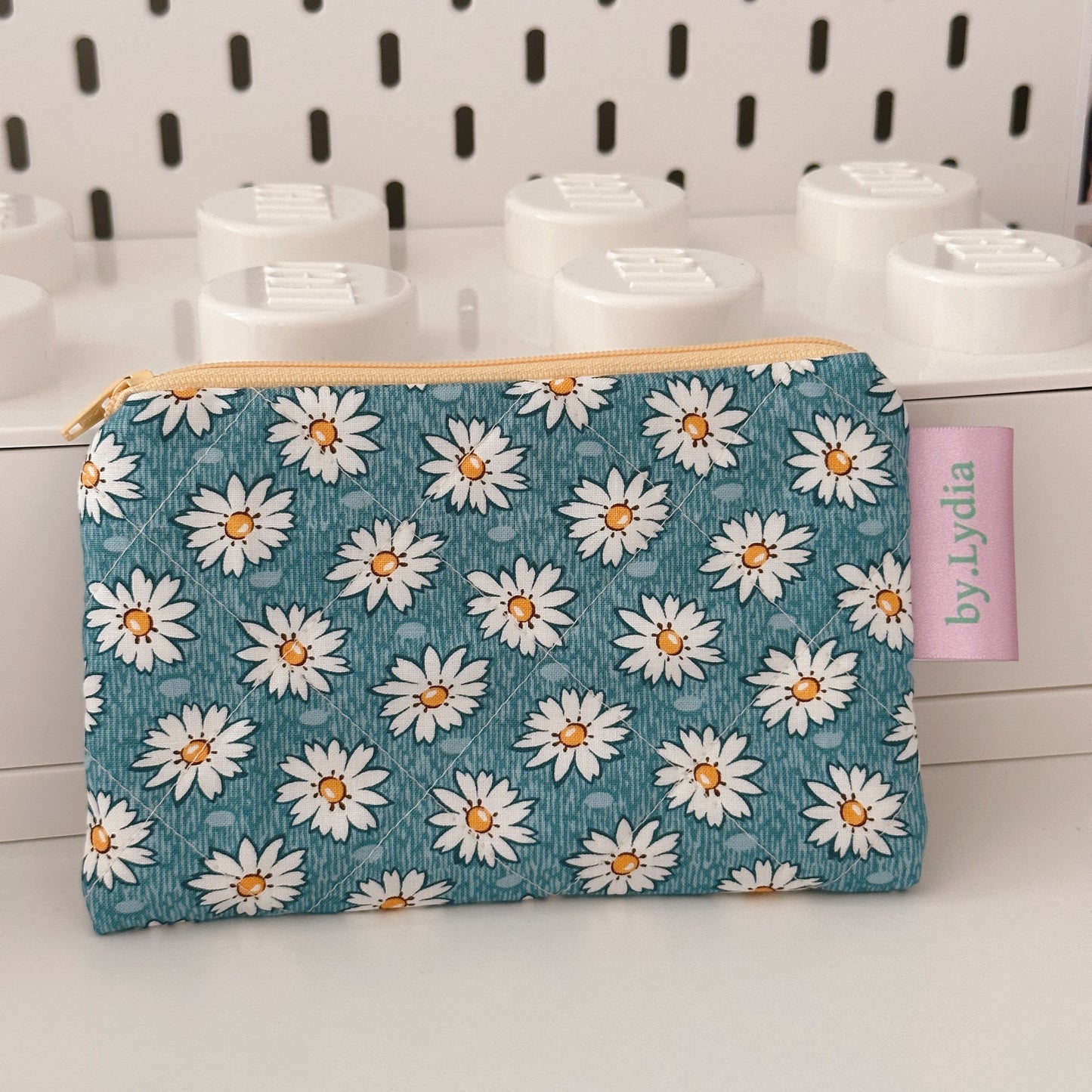 Small Flat Pouch - Daisy Blue